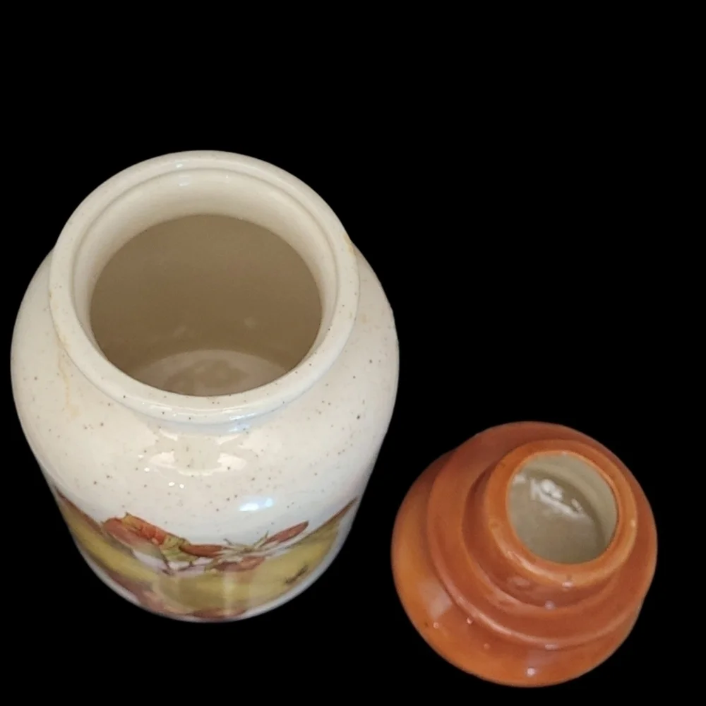 Vintage apple pattern ceramic 7.5